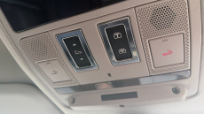 Land Rover Defender 3.0 D250 X-Dynamic SE 110 5dr Auto Diesel Estate